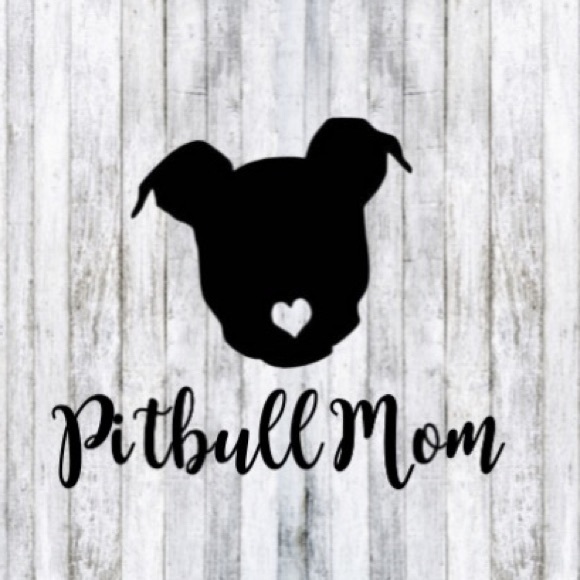Pitbull Mom Heart Nose Hot Pink Glittery Car Decal - Picture 5 of 6